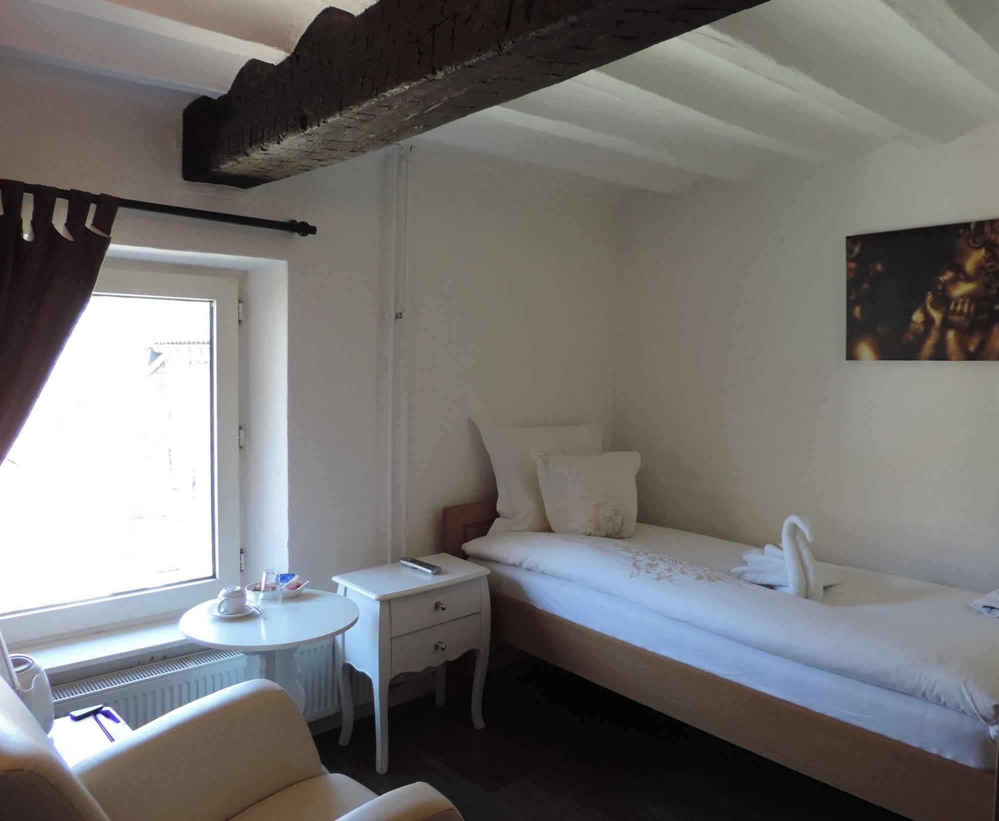 Hotel Berneau ภายนอก รูปภาพ